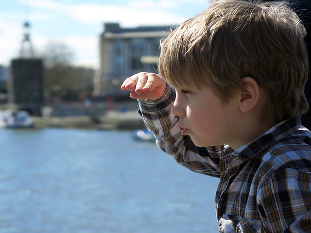 boy-looking to future